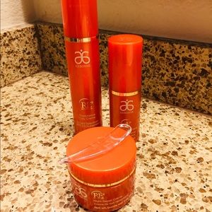 Arbonne RE9 Advanced